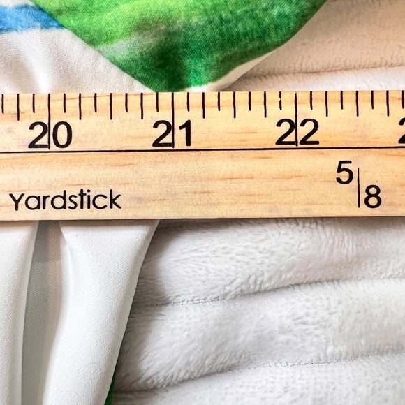 # A188 Nancy Festival chic Elephant Print Puff Sleeve Dress NWT S - Picture 5 of 5